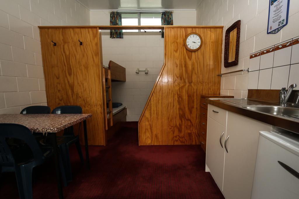 New Plymouth Top 10 Holiday Park Camera foto